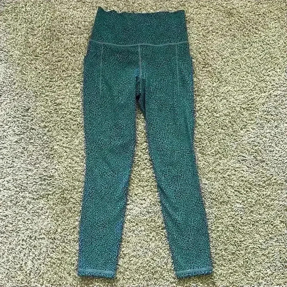 Athleta Pants - Like New! Athleta Salutation Stash Pocket II Textured Tight - Size XS